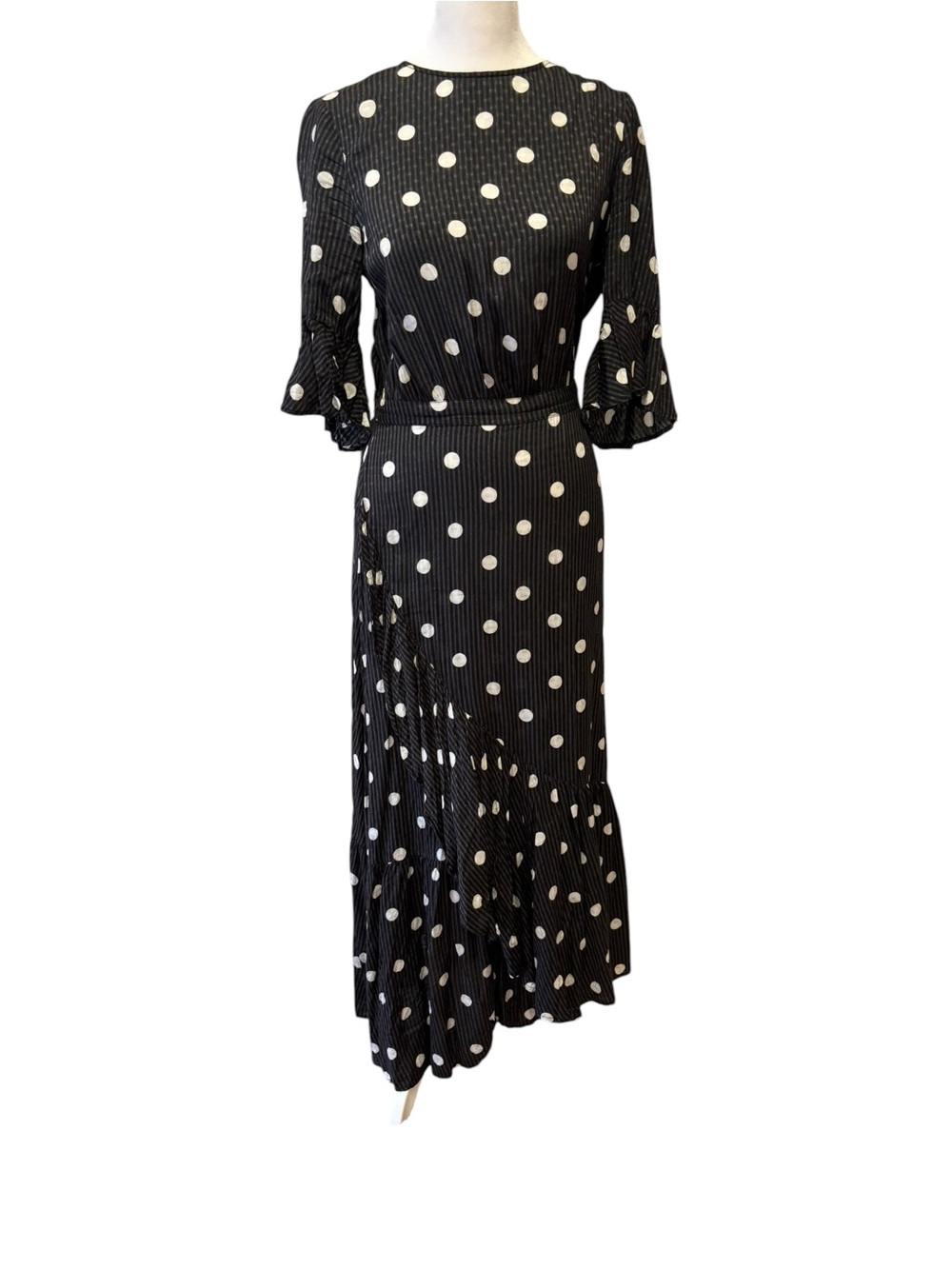 H&M Black & White Polka Dot Dress – Size M 🖤🤍